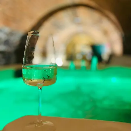 Provence Présház *